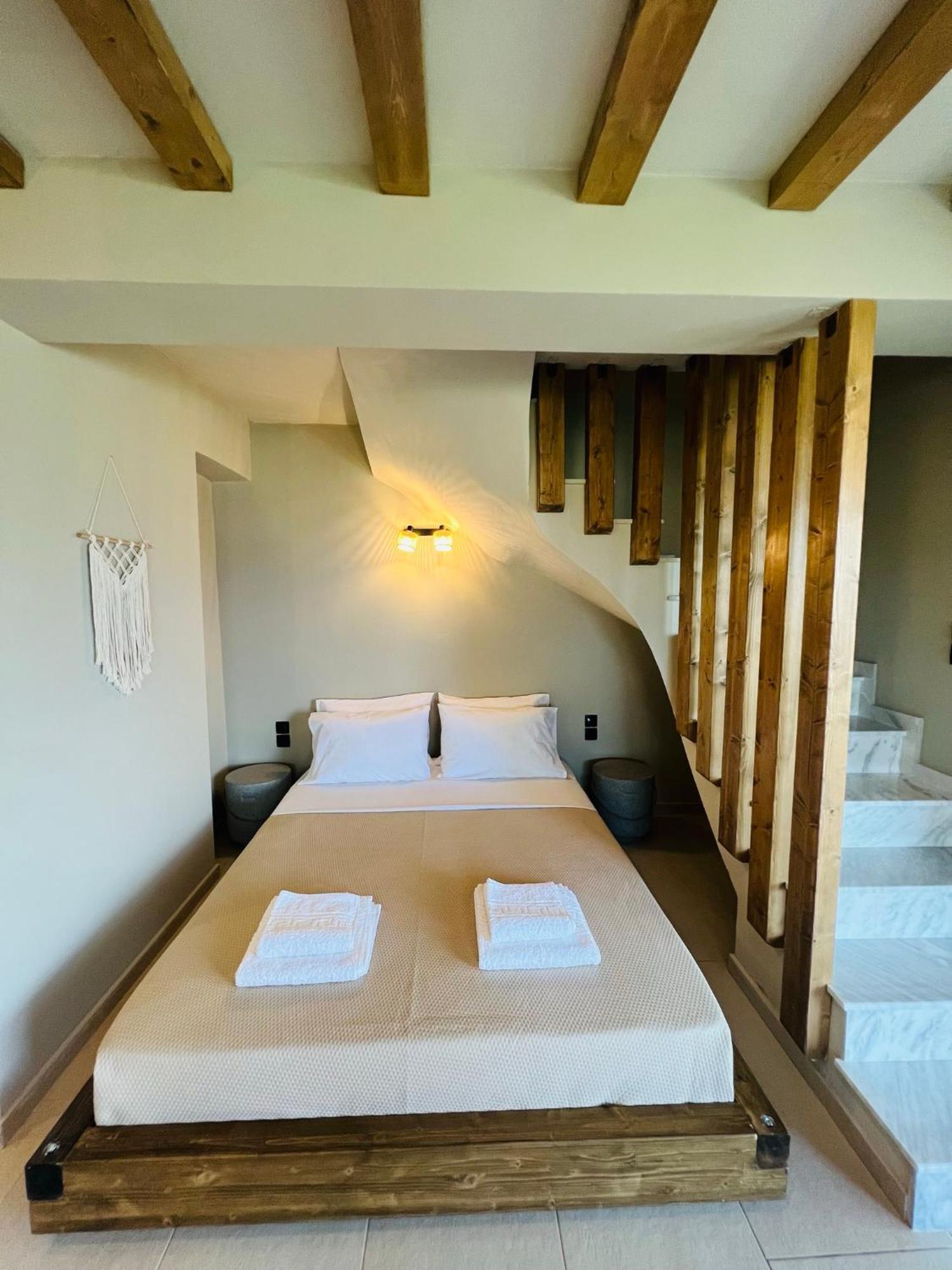 Athilia Aparthotel Никиана Екстериор снимка