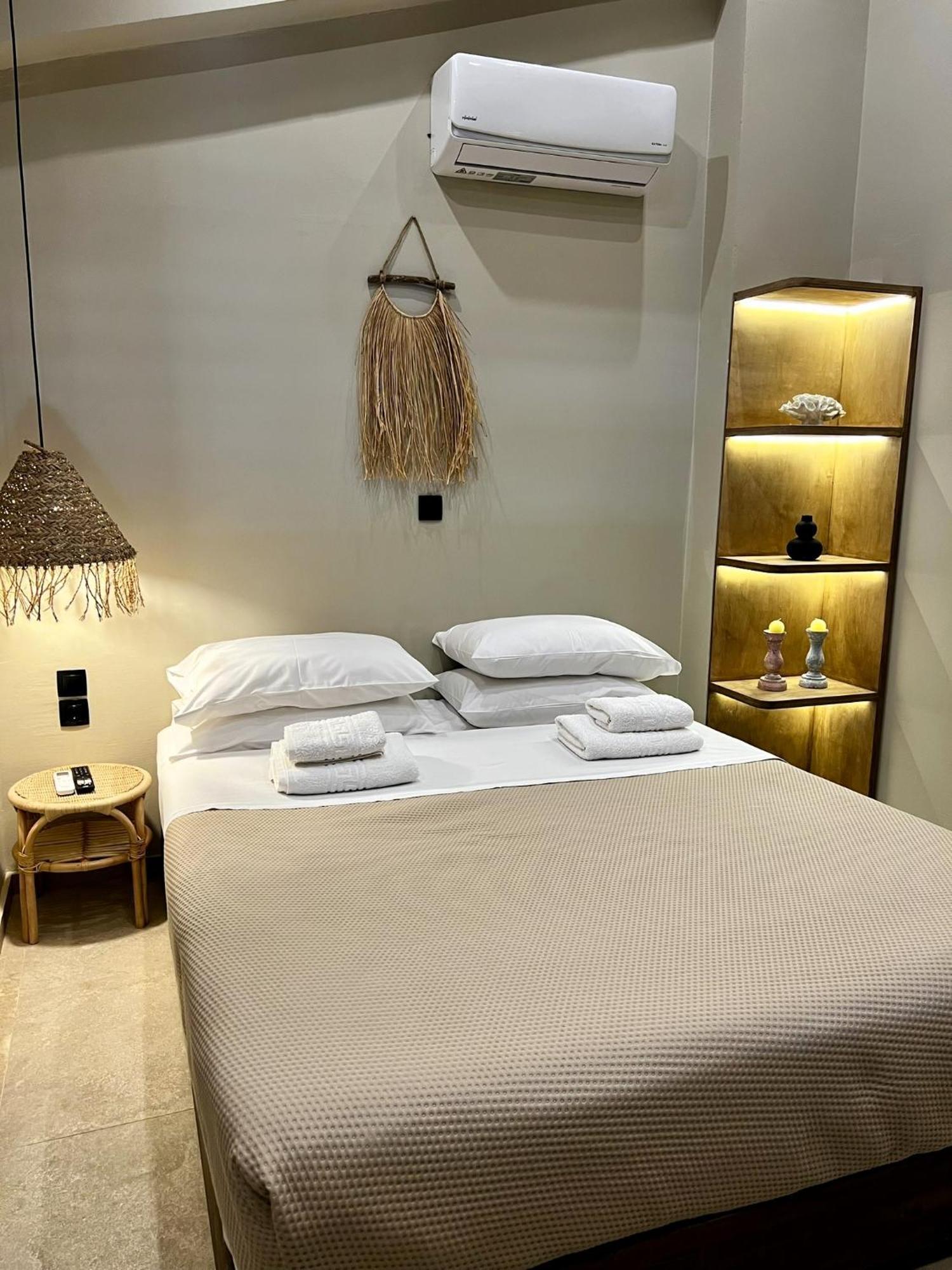 Athilia Aparthotel Никиана Екстериор снимка