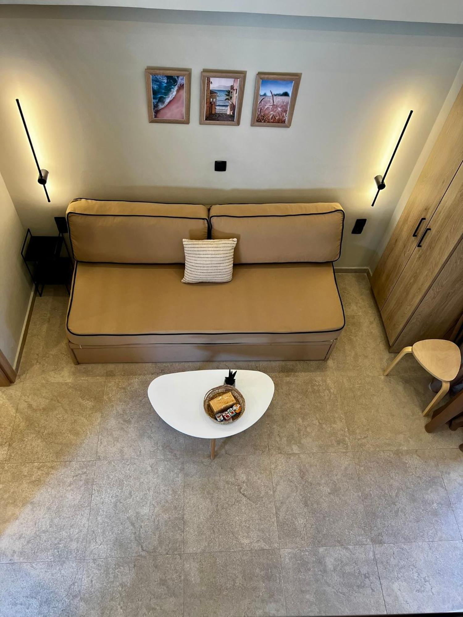 Athilia Aparthotel Никиана Екстериор снимка